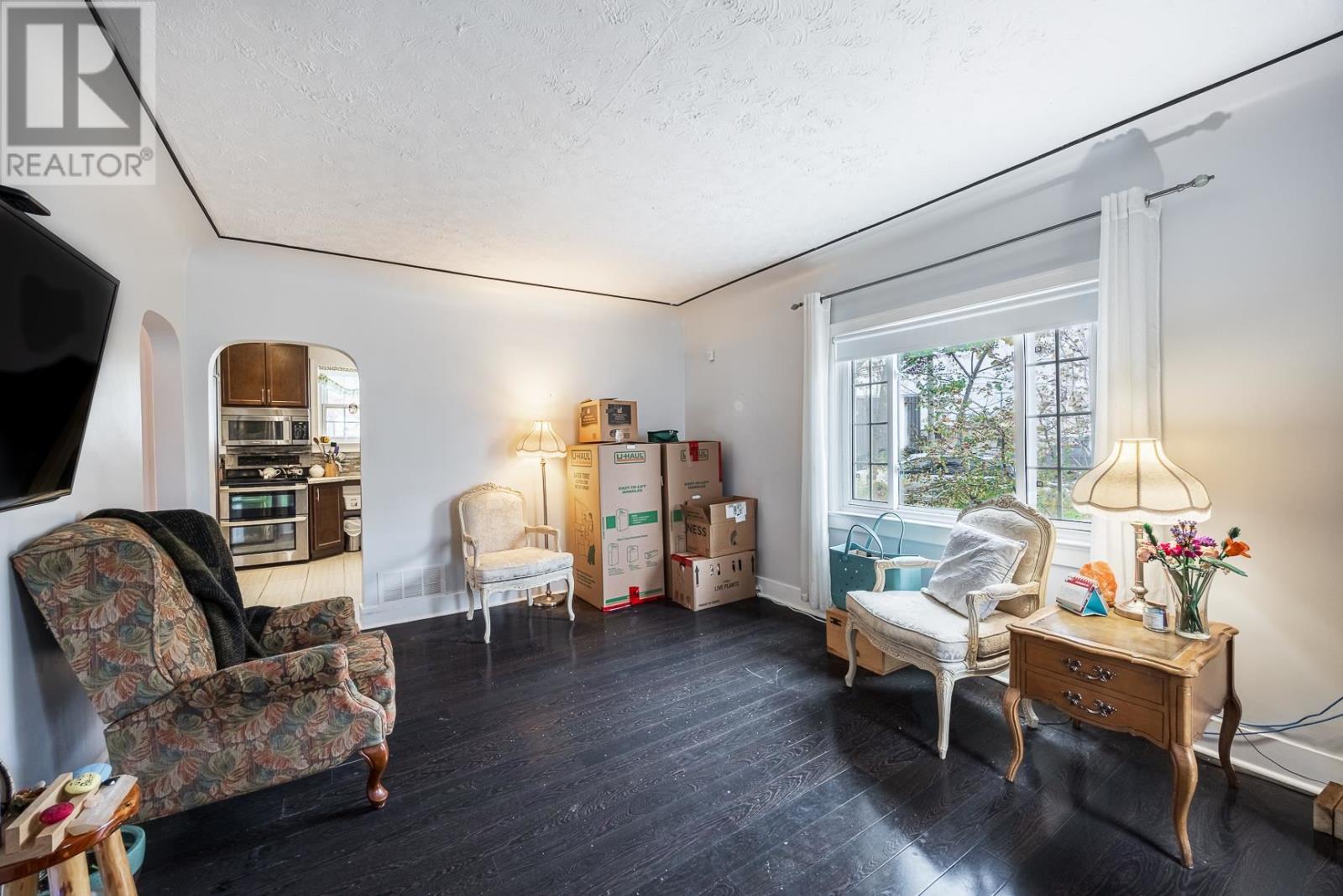 292 Wilson ST - 5