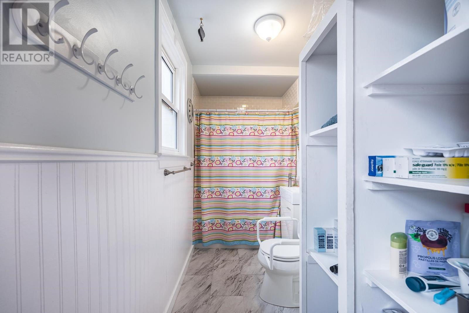 292 Wilson ST - 9