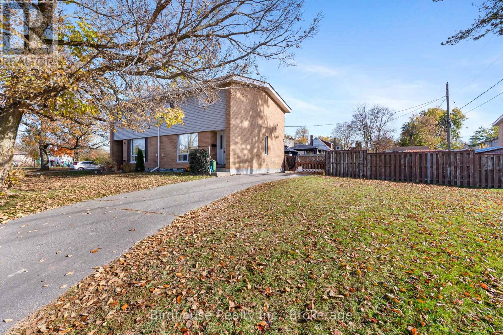 16 Logie Street, Kawartha Lakes, ON photo 34