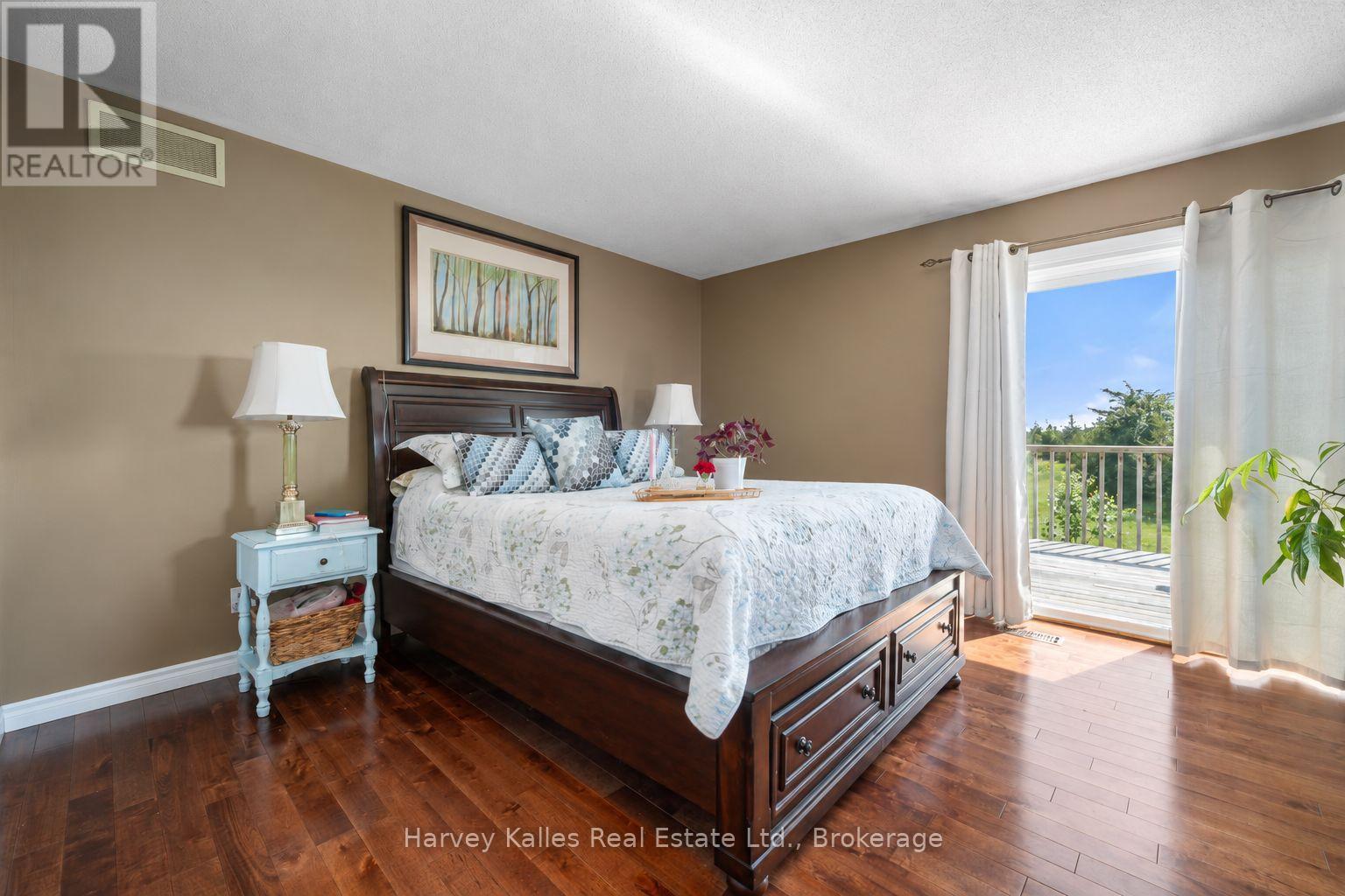 3470 County Rd 13 Road, Prince Edward County, ON photo 22