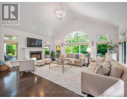 Living room - 2160 Aintree Terrace, Oakville, ON L6J5V6 Photo 10