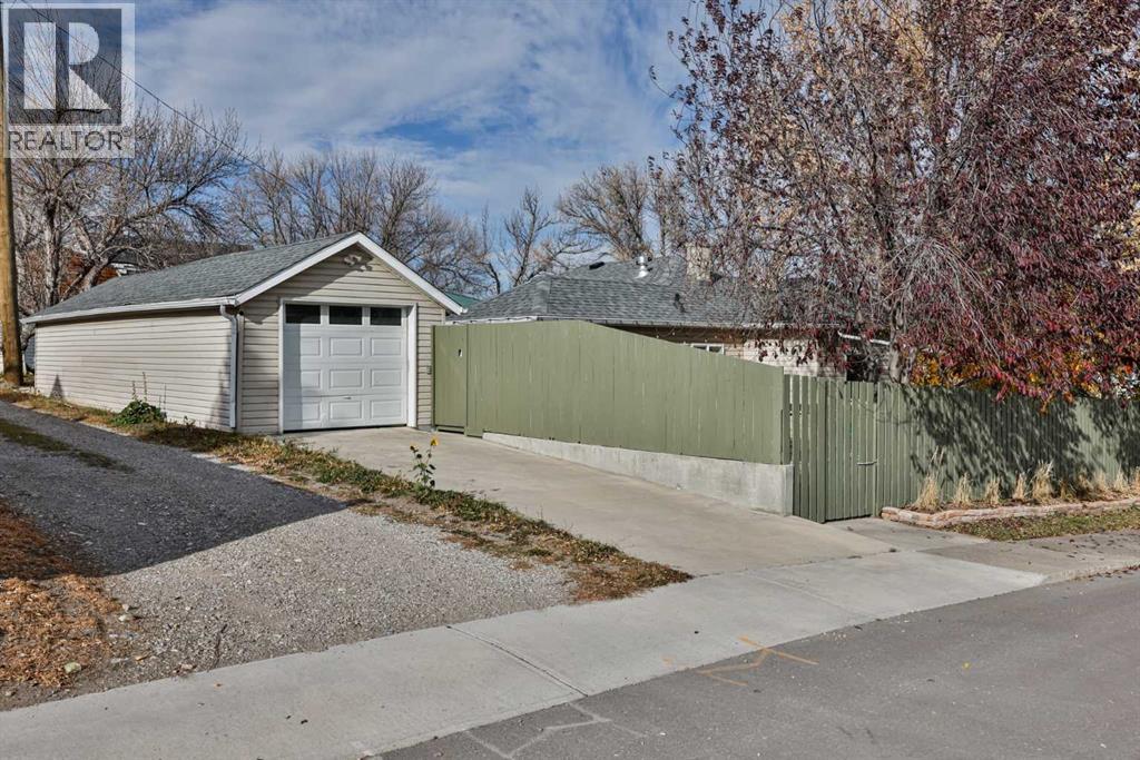 470 22 Street, photo 26 of 41
