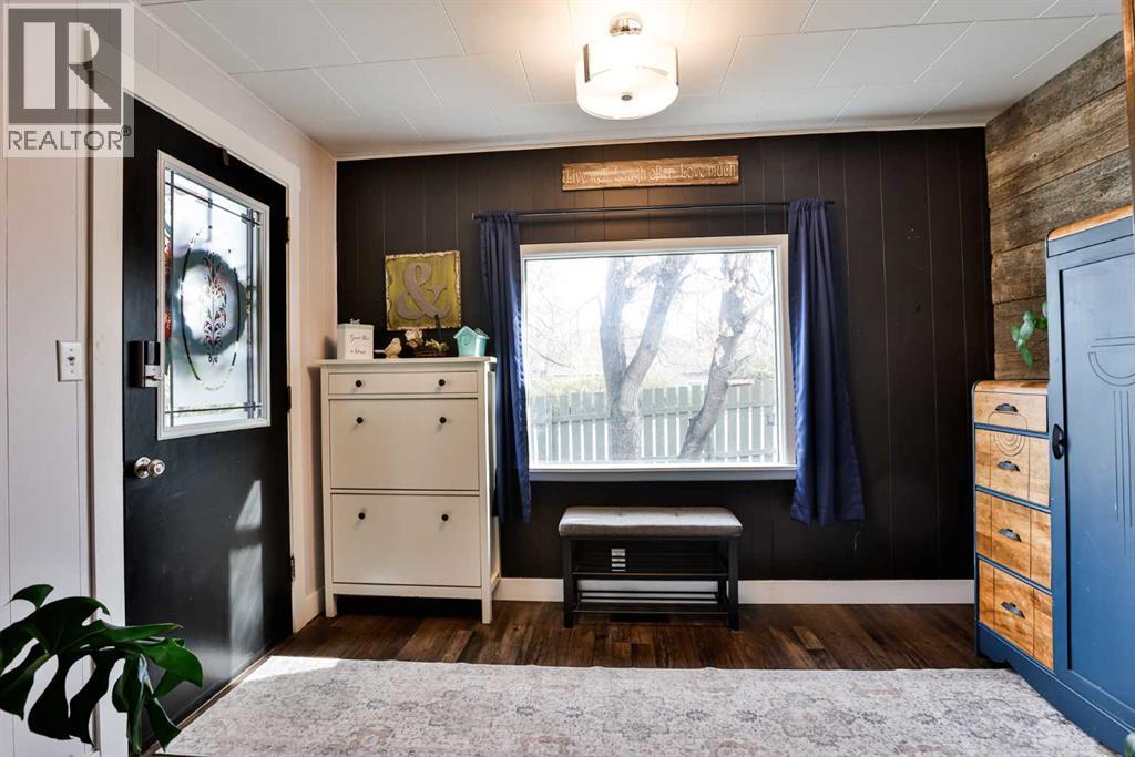 470 22 Street, photo 9 of 41