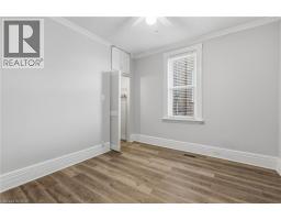 100 Queen Street W, Cambridge, ON N3C1G3 Photo 14