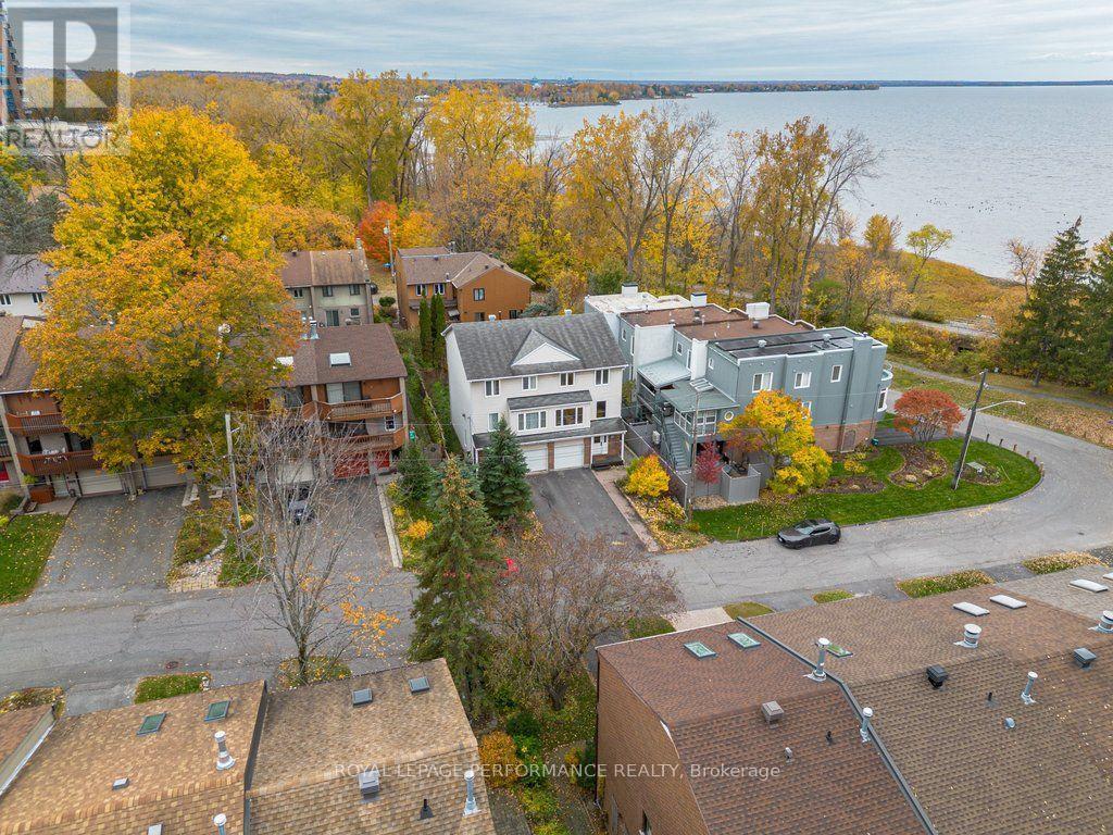 4 Birchdale Avenue