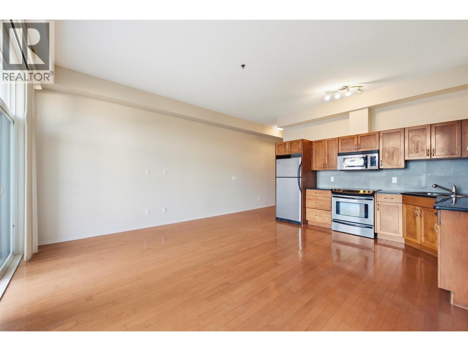 312 1331 Ellis Street, Kelowna