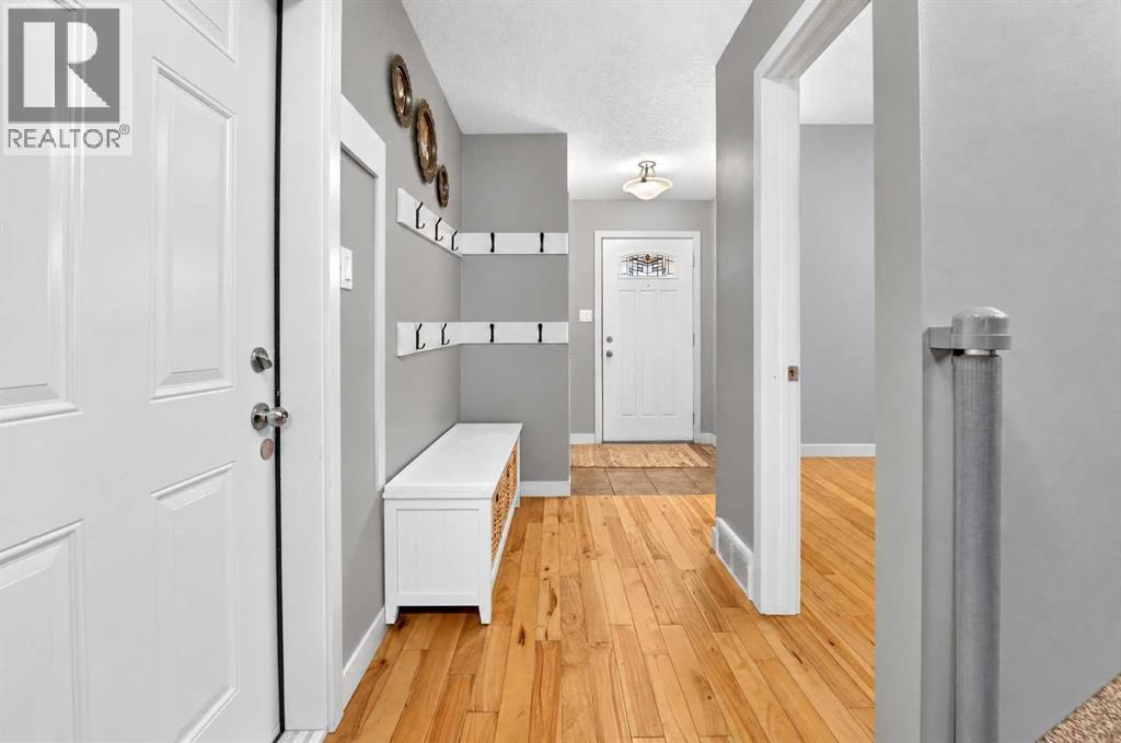309 Sundance Drive, Coalhurst — photo 3