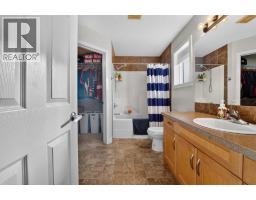 Furnace - 309 Sundance Drive, Coalhurst, AB T0L0V2 Photo 16