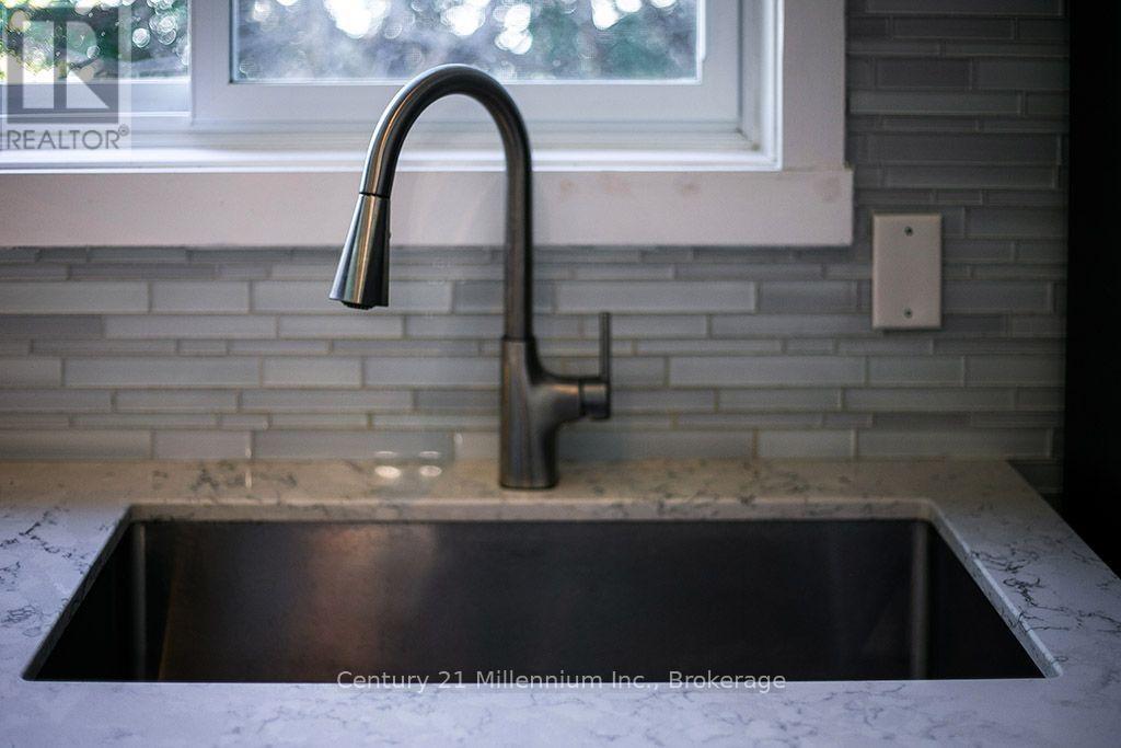 327-5 Dawson Drive, Collingwood photo 9