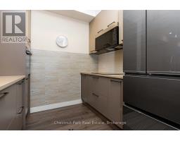 202 - 18 Beckwith Lane, Blue Mountains, ON L9Y3B6 Photo 9