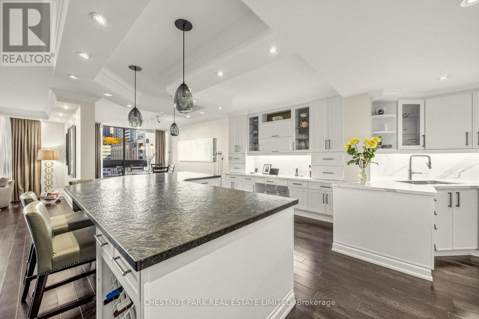 903- 55 Prince Arthur Avenue, Toronto, ON photo 14