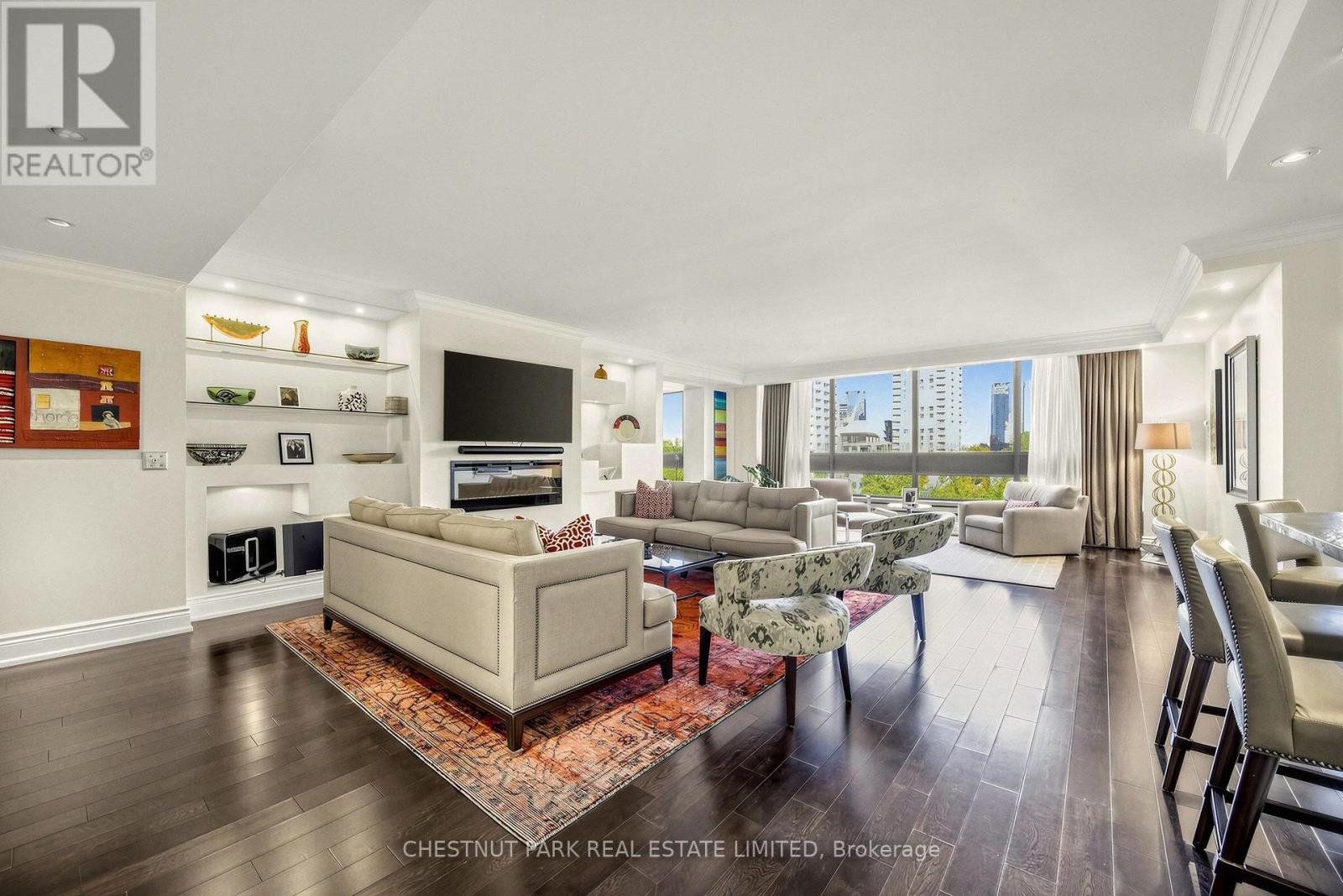 903- 55 Prince Arthur Avenue, Toronto, ON photo 2