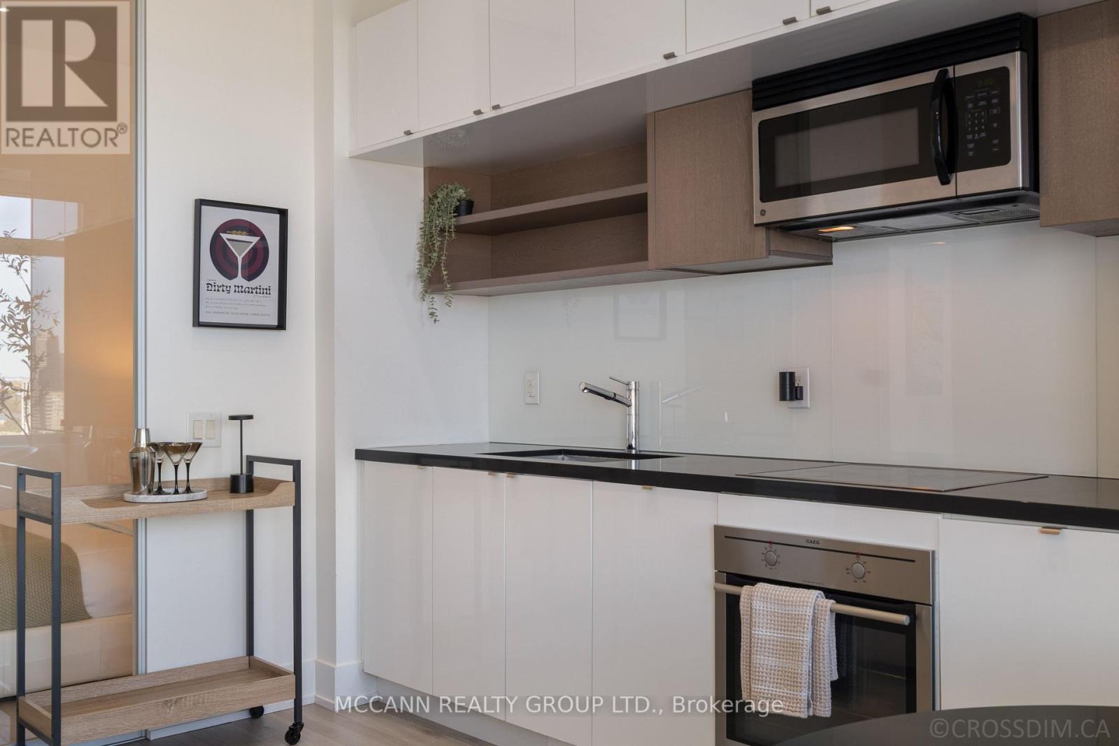 1602- 111 St Clair Avenue West, Toronto, ON photo 14