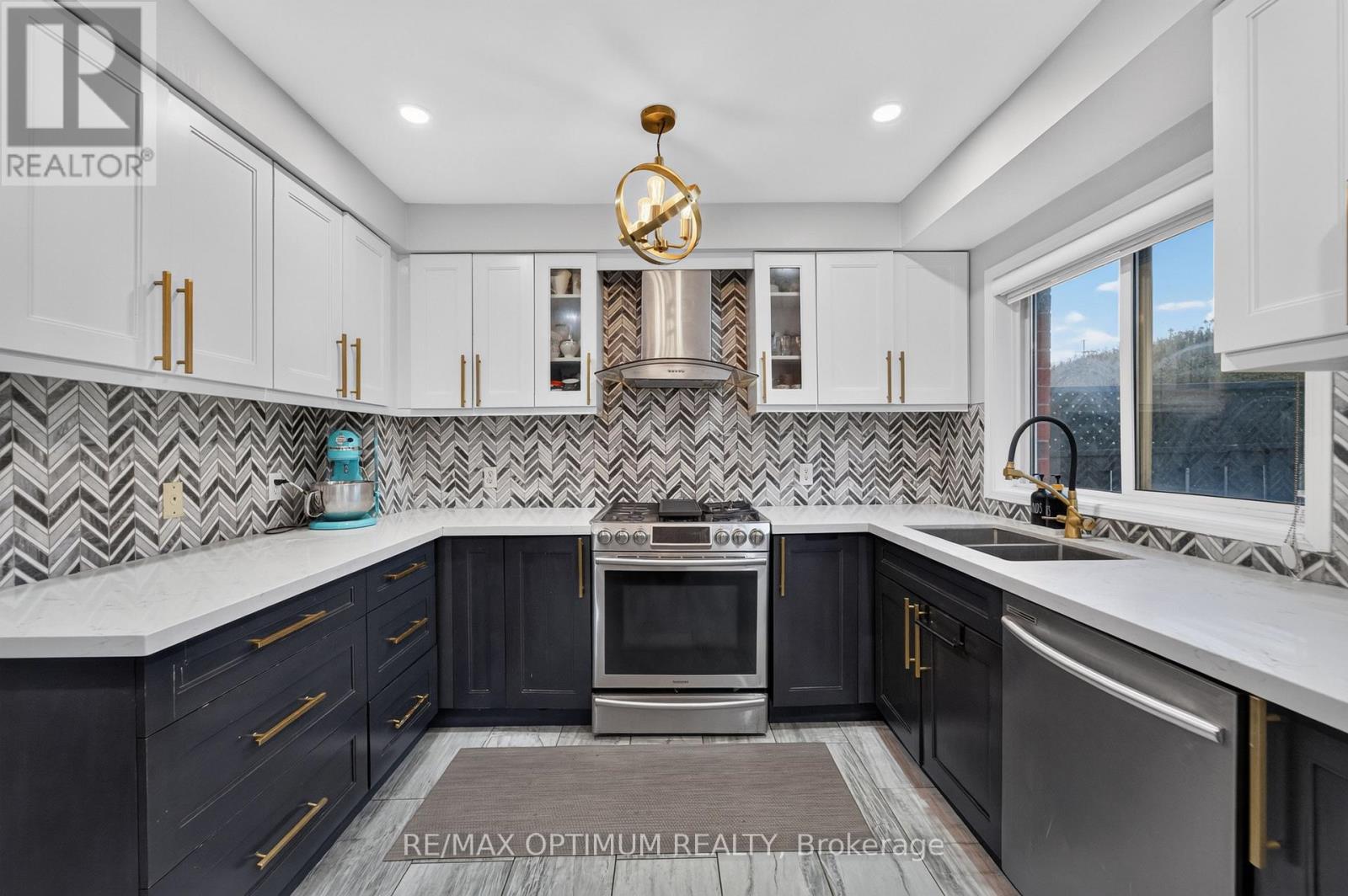 86 Sufi Crescent, Toronto, ON photo 10
