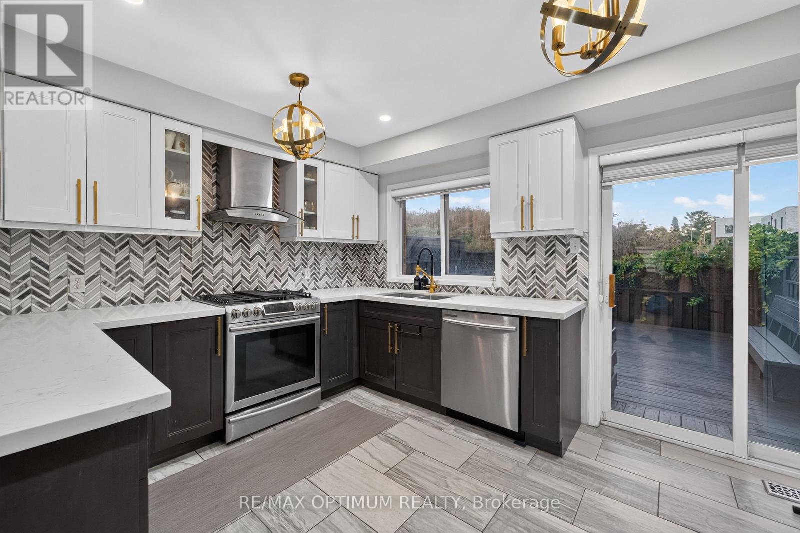 86 Sufi Crescent, Toronto, ON photo 11