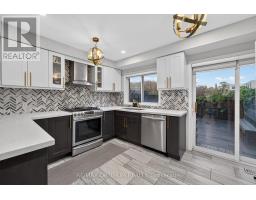 86 Sufi Crescent, Toronto, ON M4A2X2 Photo 11