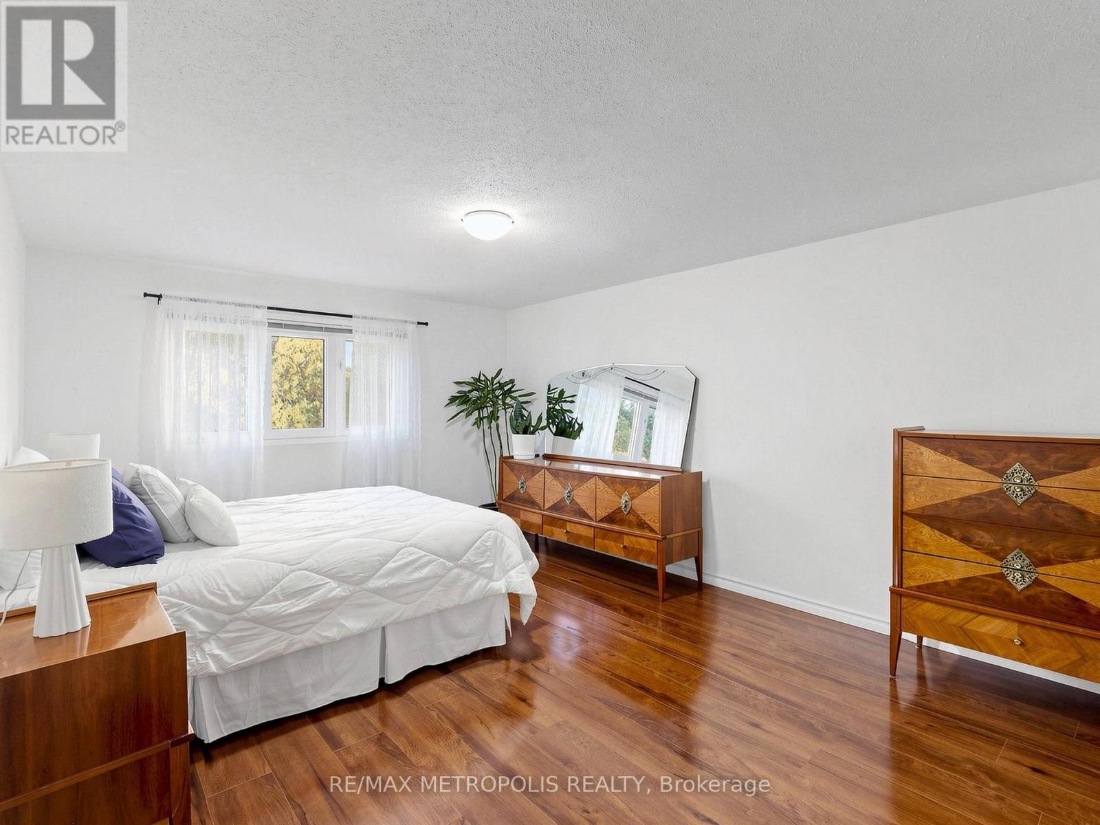 37 Levitt Court, Toronto, ON photo 14