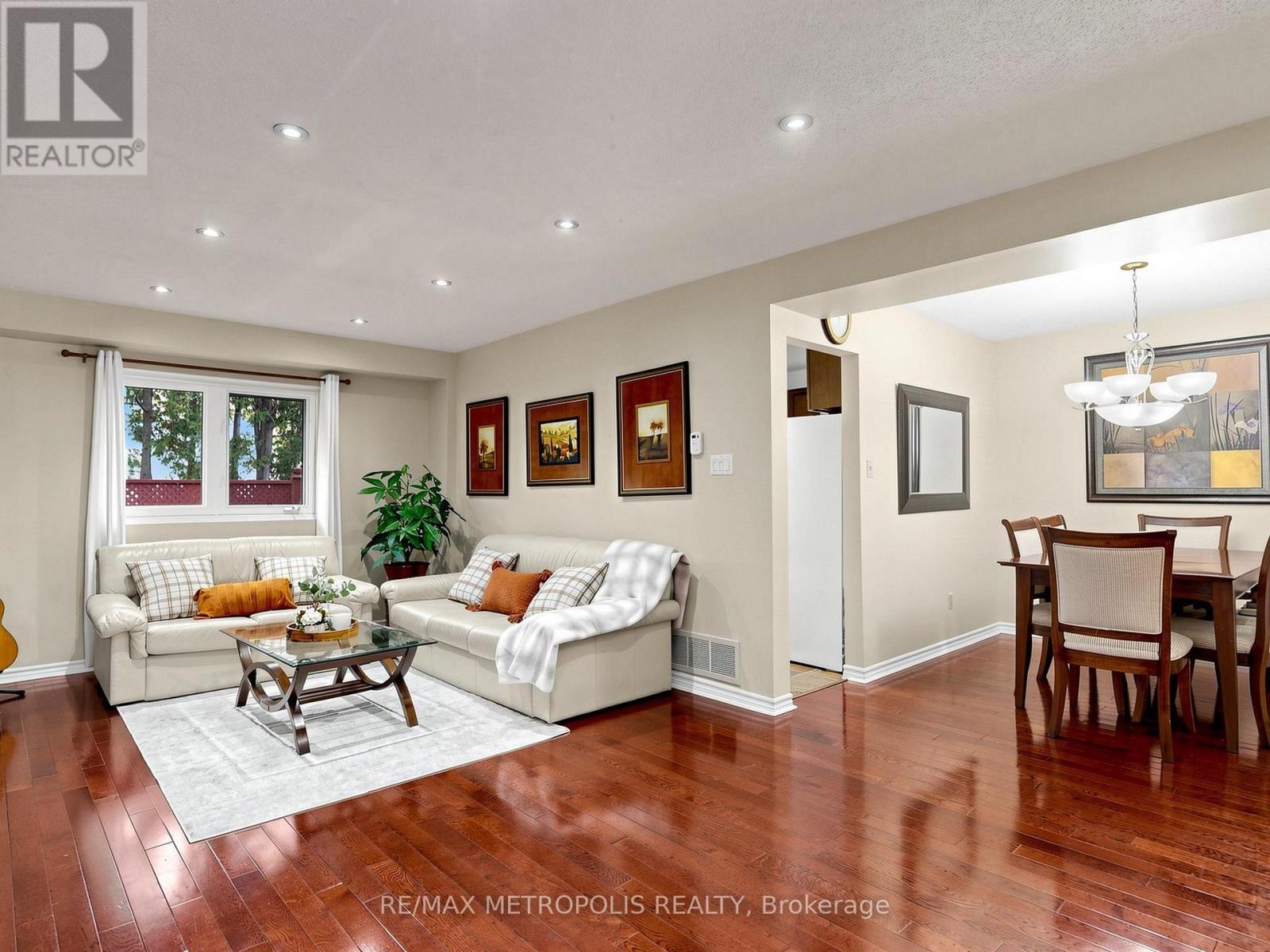 37 LEVITT COURT, Toronto (Westminster-Branson) — photo 6