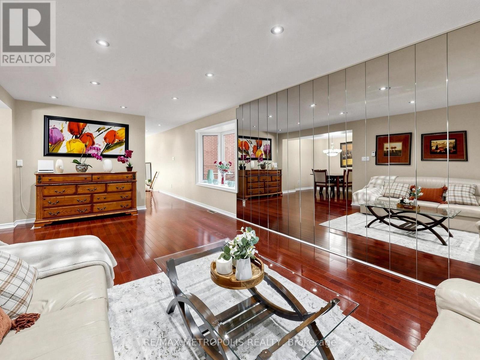 37 LEVITT COURT, Toronto (Westminster-Branson) — photo 7