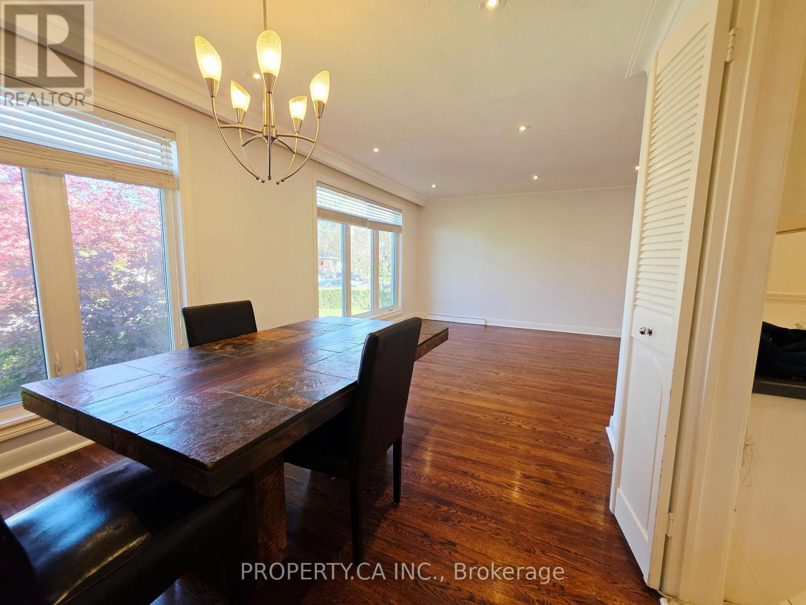 205 SEARLE AVENUE, Toronto (Bathurst Manor) — photo 9