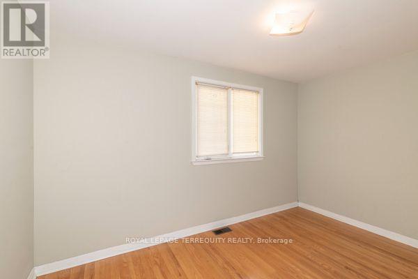 1 Snowcrest Avenue, Toronto, ON photo 20
