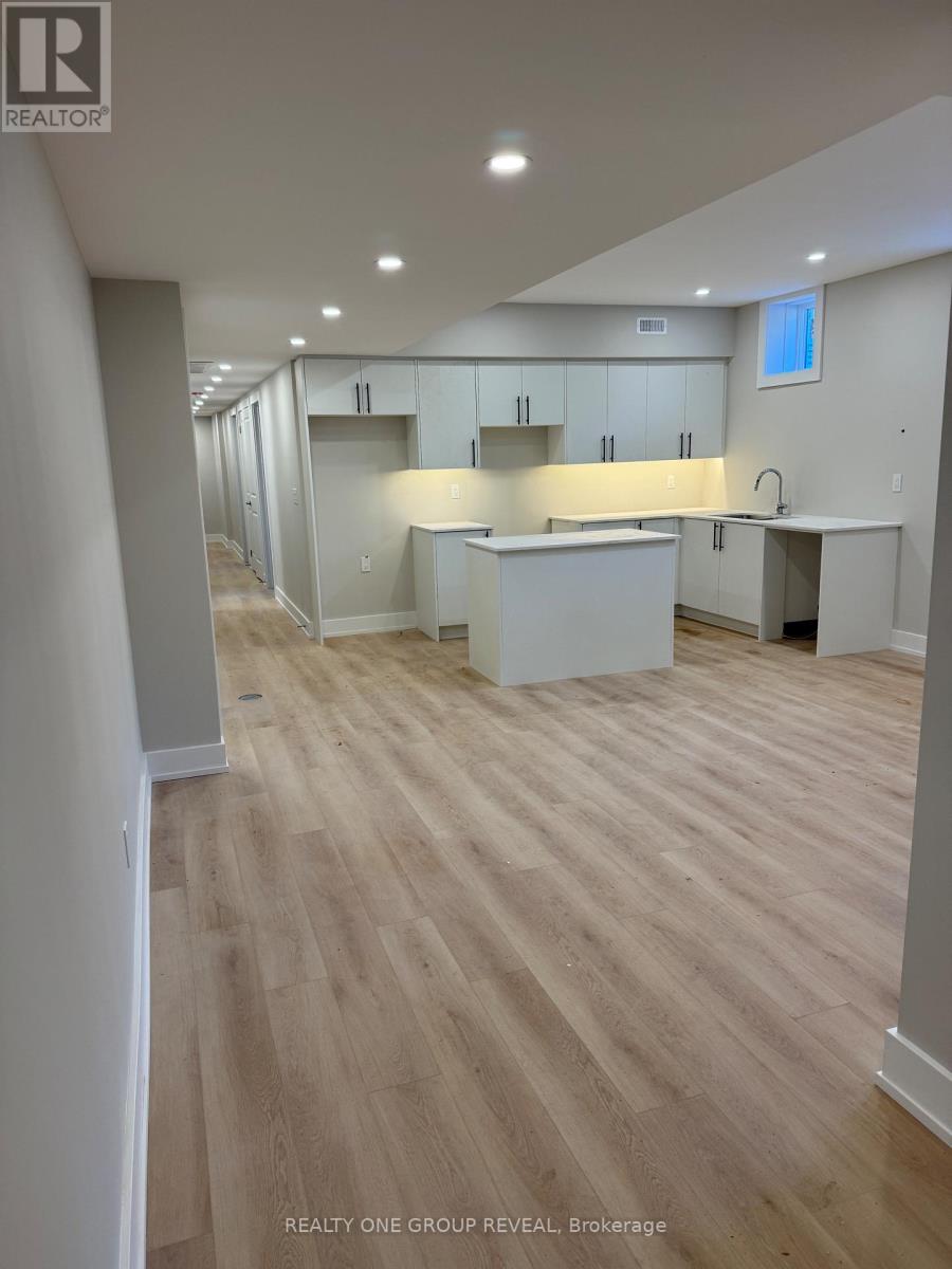 4 - 24 QUEEN STREET, Clarington (Bowmanville) — photo 2