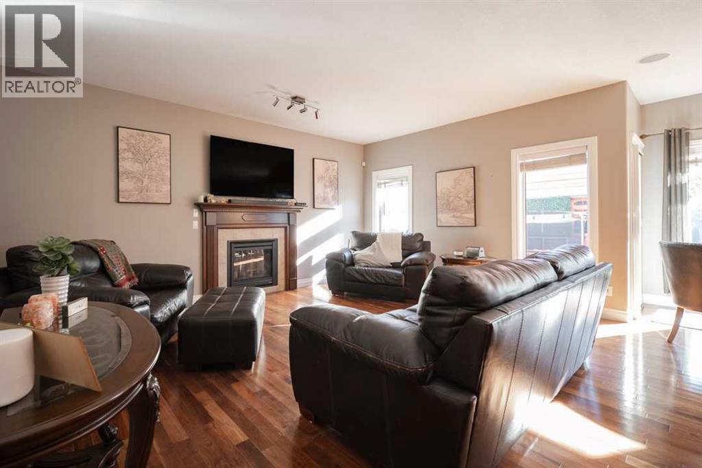 158 Pearl Bay, photo 14 of 47