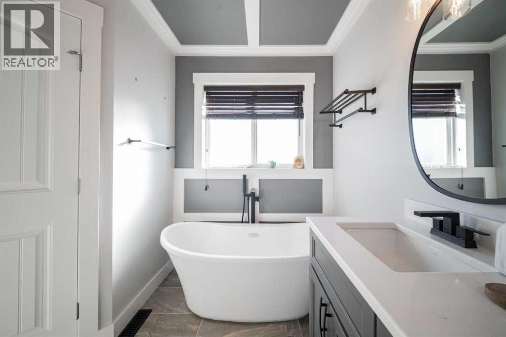 158 Pearl Bay, photo 24 of 47