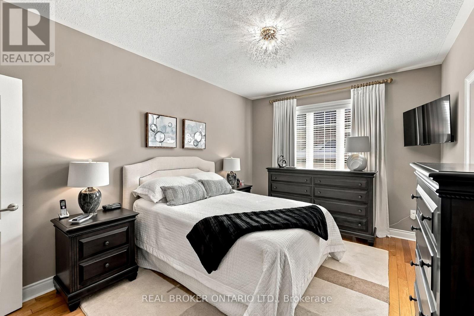 8 Ash Green Lane, Uxbridge, ON photo 22