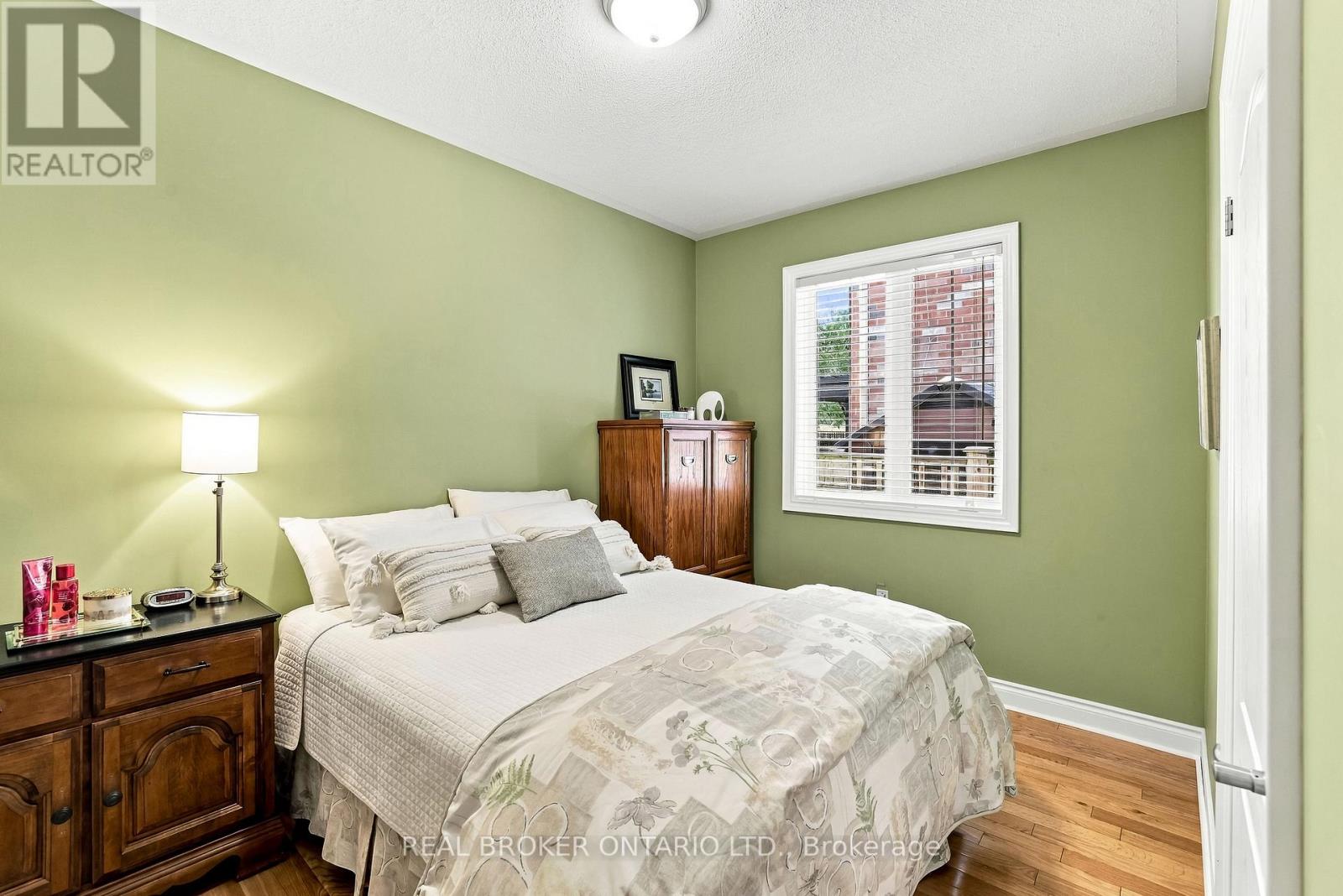 8 Ash Green Lane, Uxbridge, ON photo 25