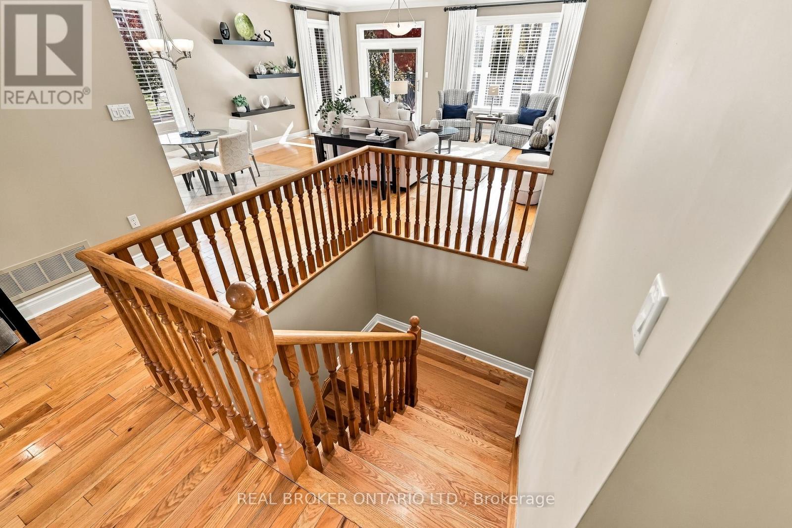 8 Ash Green Lane, Uxbridge, ON photo 29