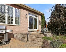 8 Ash Green Lane, Uxbridge, ON L9P2A8 Photo 36