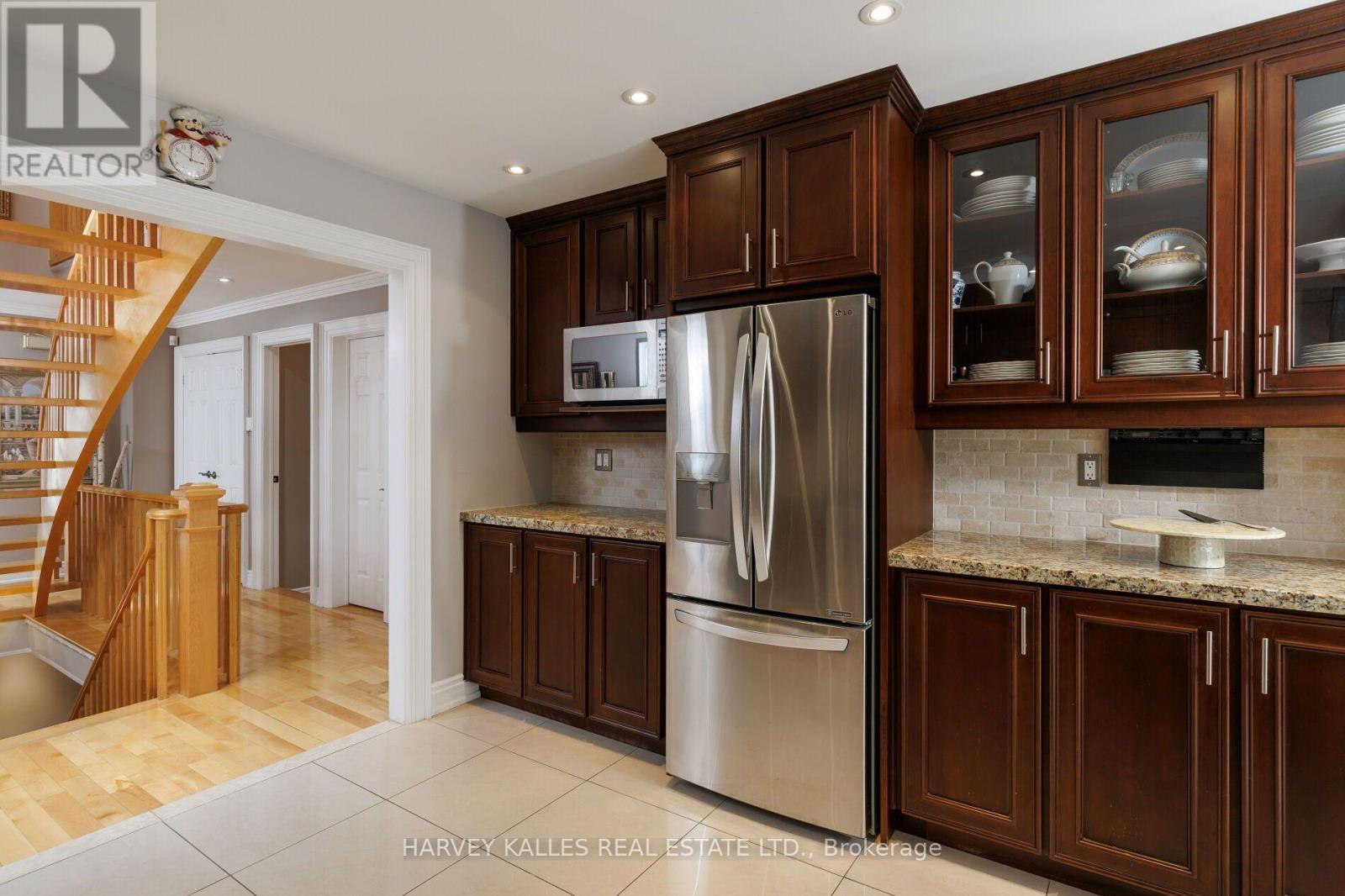 24 Chip Court, Richmond Hill, ON photo 13