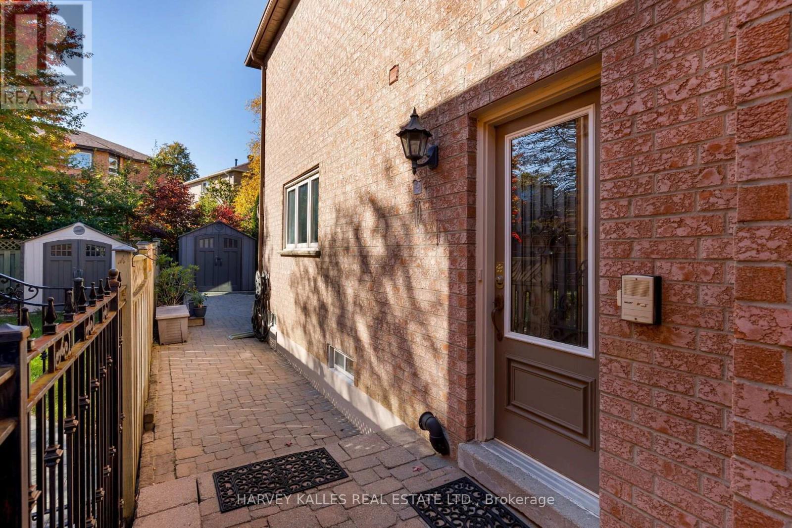 24 Chip Court, Richmond Hill, ON photo 22