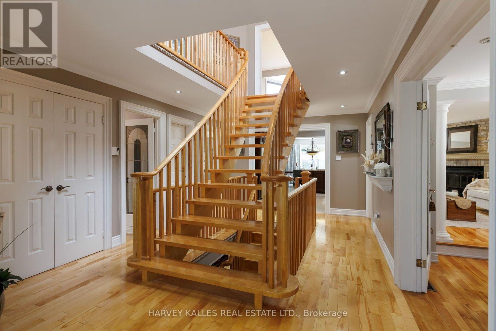 24 CHIP COURT, Richmond Hill (Westbrook) — photo 3