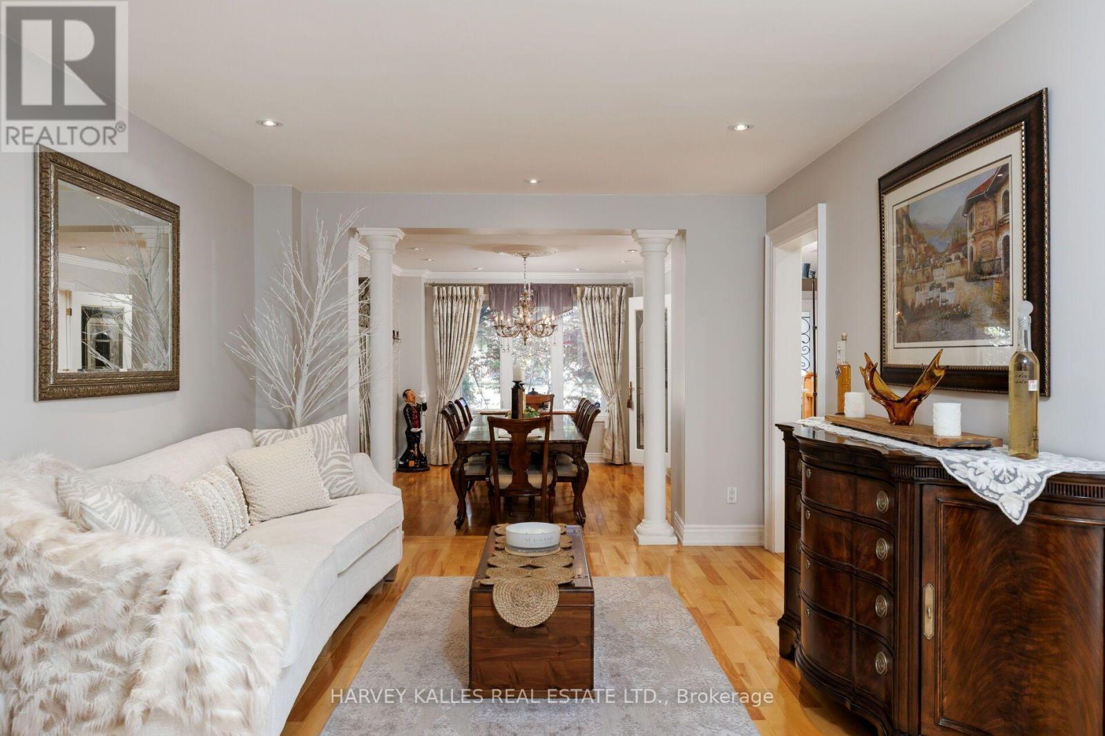 24 CHIP COURT, Richmond Hill (Westbrook) — photo 6