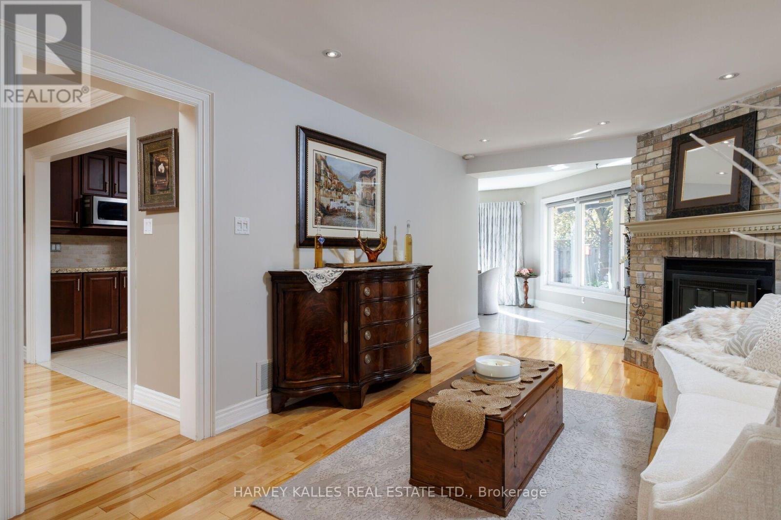 24 CHIP COURT, Richmond Hill (Westbrook) — photo 7