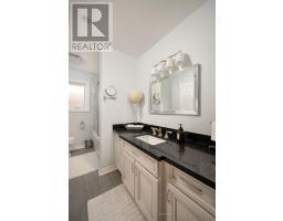 24 Chip Court, Richmond Hill, ON L4C9G3 Photo 33