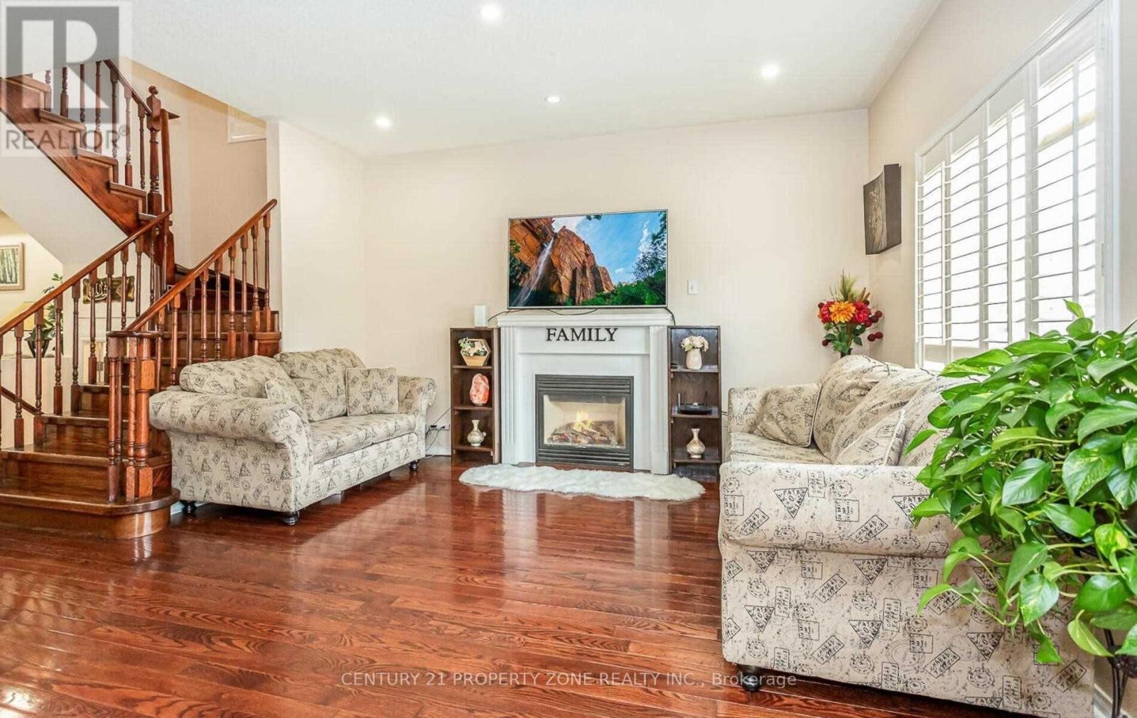 15 DAWES ROAD, Brampton (Credit Valley) — photo 6