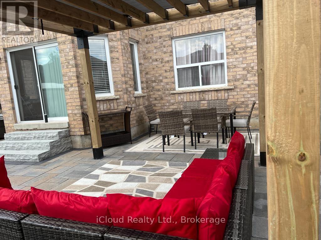 15 Nina Place, Brampton, ON photo 14