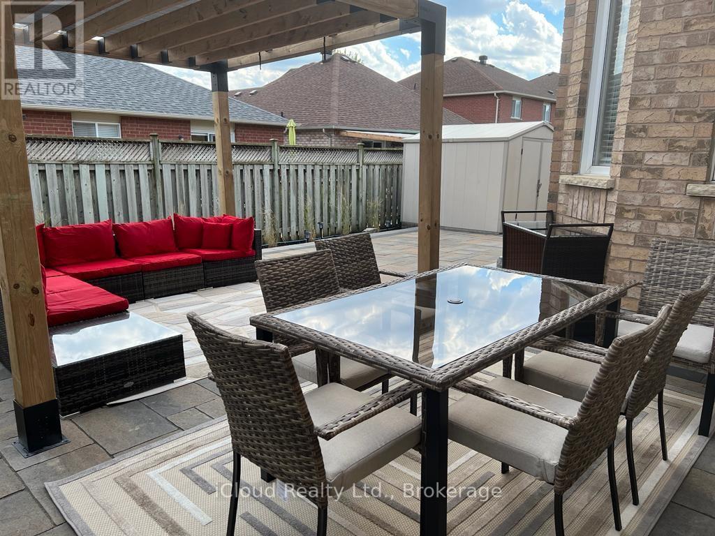 15 Nina Place, Brampton, ON photo 15