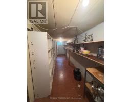 50 Deevale Road, Toronto, ON M6M1Z5 Photo 13