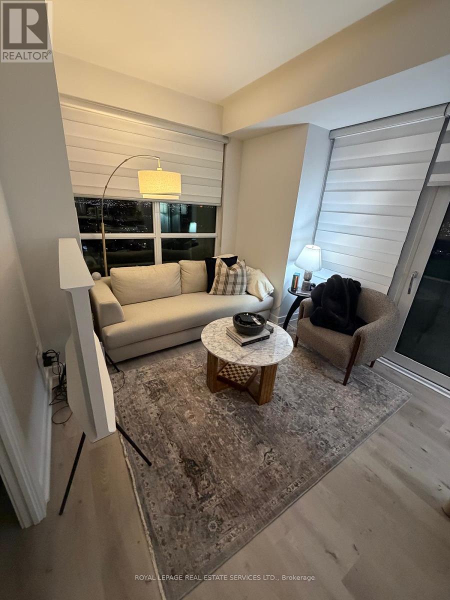 4111 - 430 SQUARE ONE DRIVE, Mississauga (Creditview)