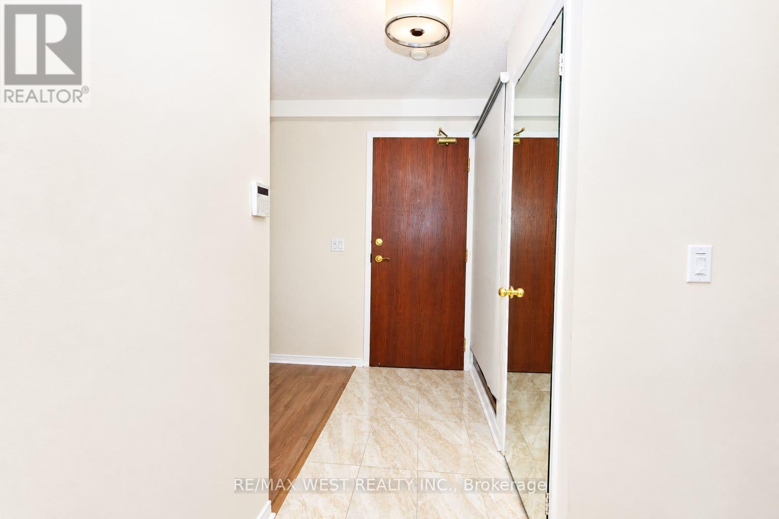 604 - 15 MICHAEL POWER PLACE, Toronto (Islington-City Centre West) — photo 3