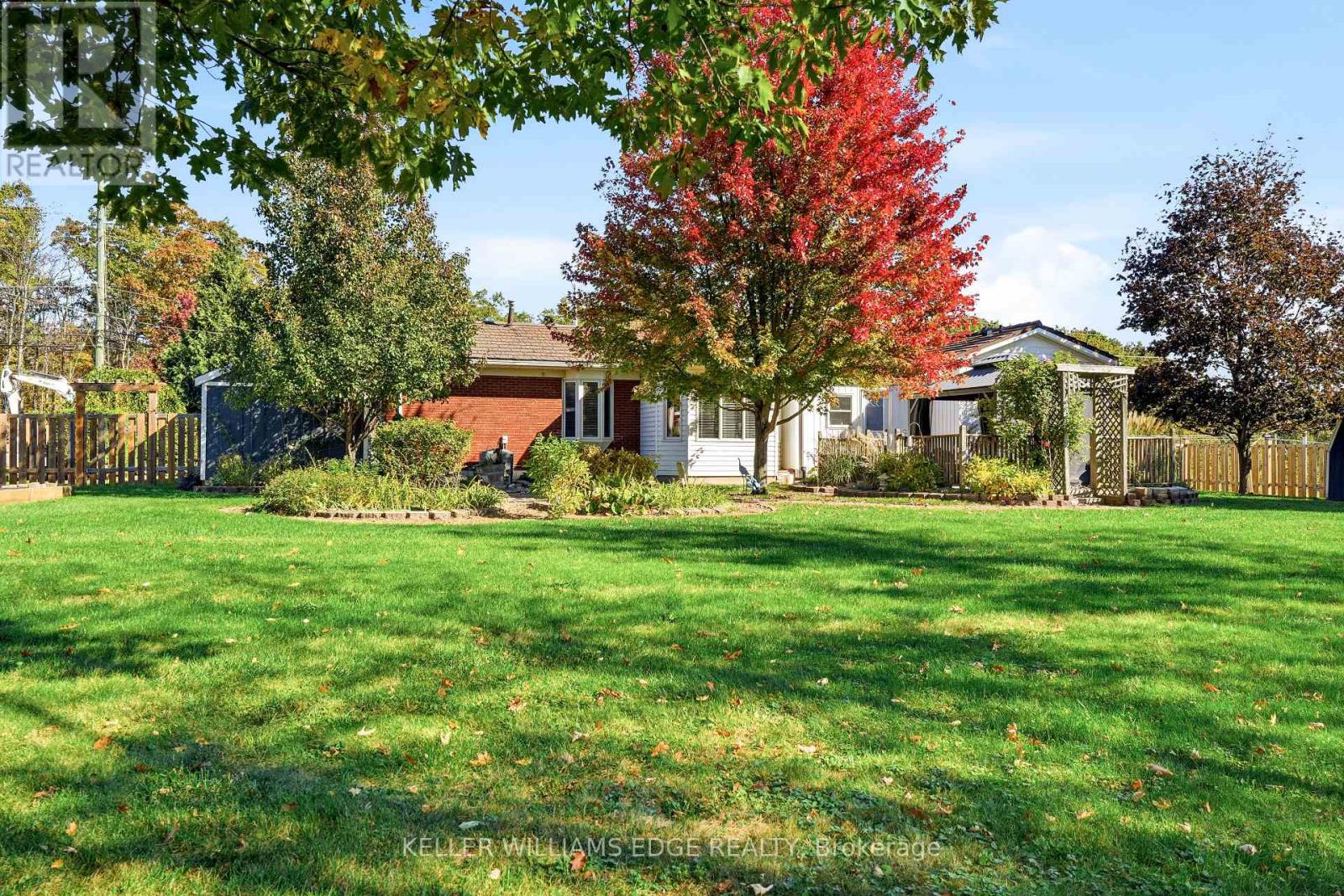 1360 Waterdown Road, Burlington, ON photo 39