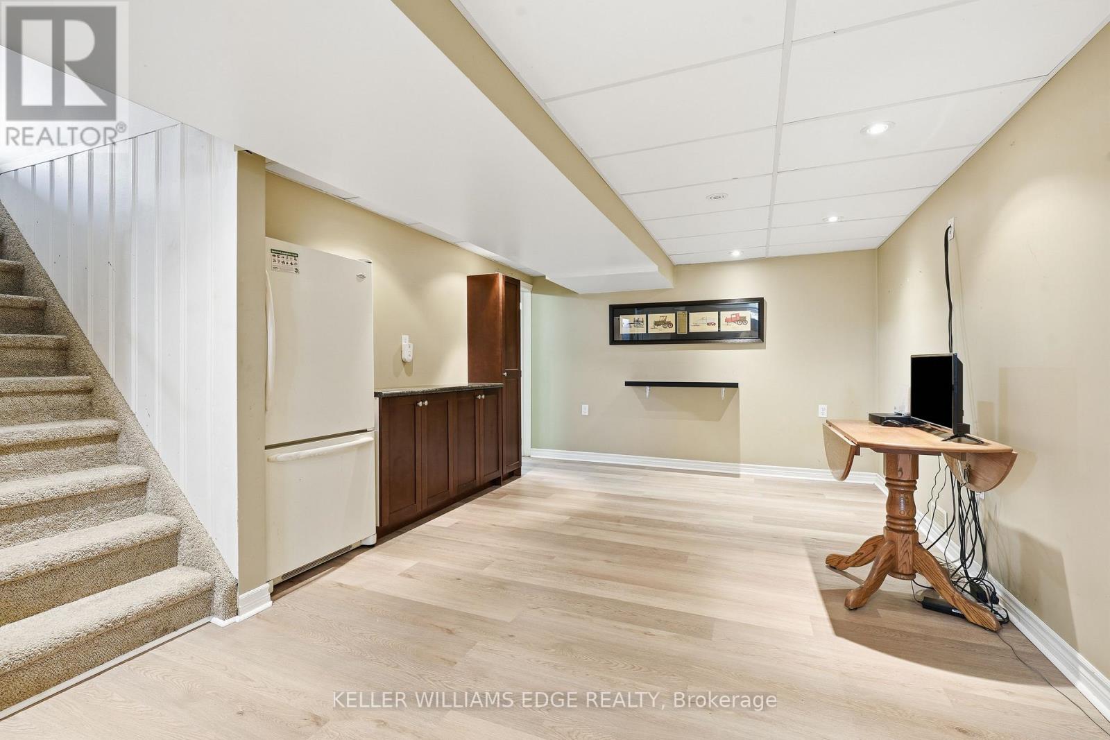 1360 Waterdown Road, Burlington, ON photo 30