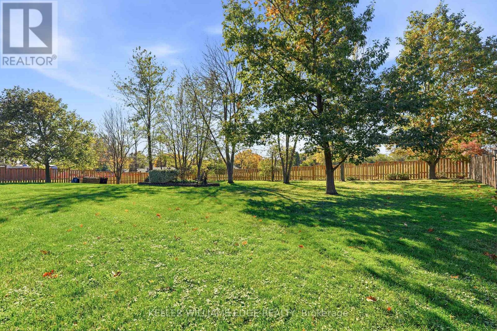 1360 Waterdown Road, Burlington, ON photo 41
