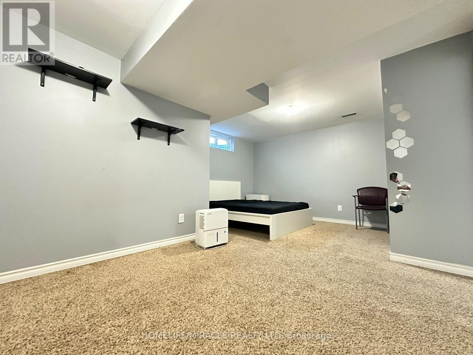 57 ACTIVA AVENUE, Kitchener — photo 12