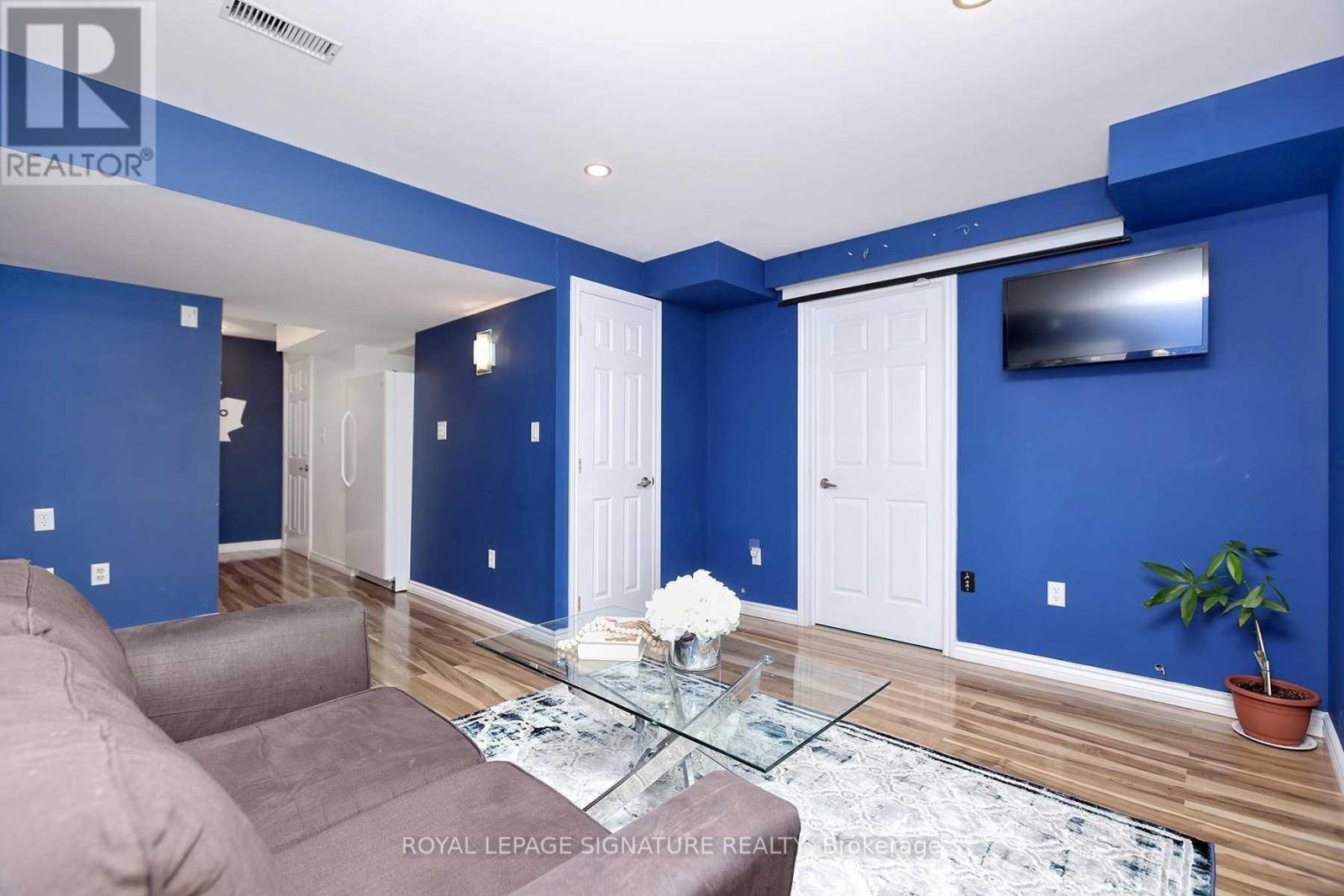 77 Manhattan Circle, Cambridge, ON photo 17