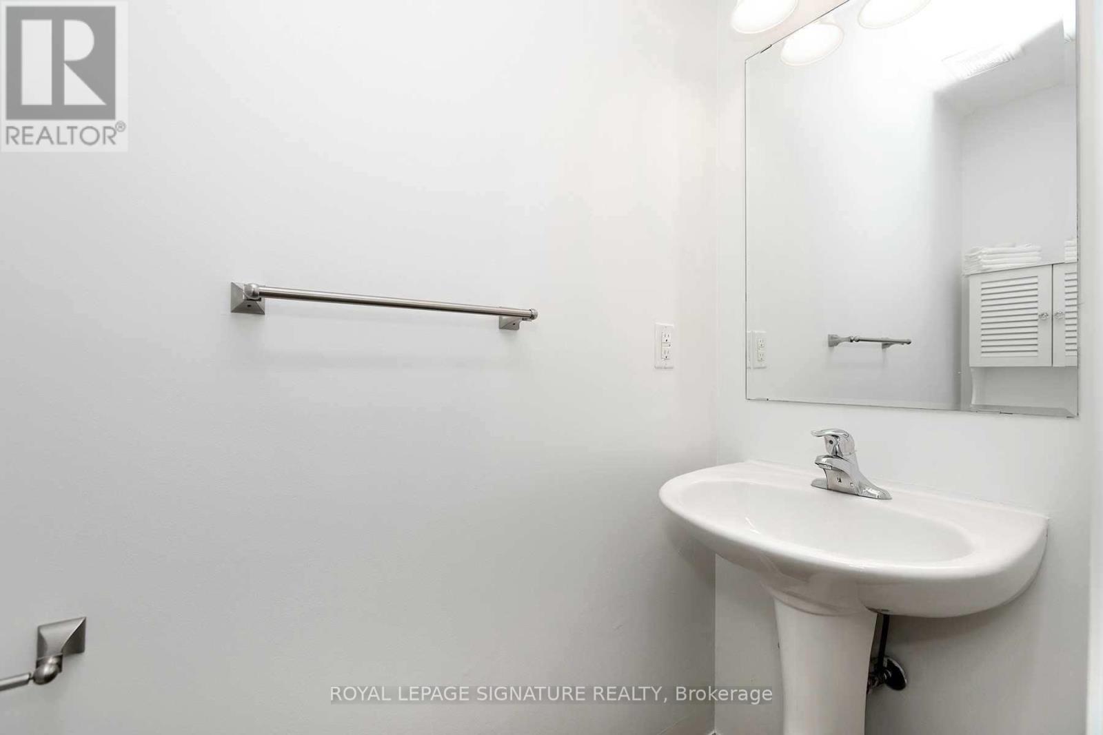 77 Manhattan Circle, Cambridge, ON photo 18